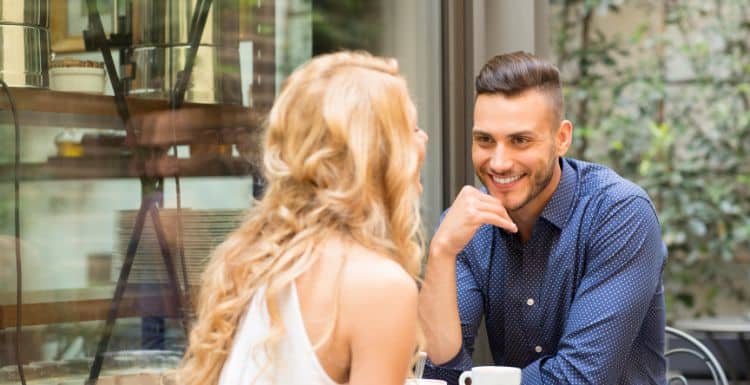 14 Tips For Effective Communication In a Relationship