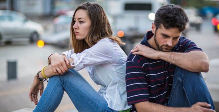 14 Tips For Effective Communication In a Relationship